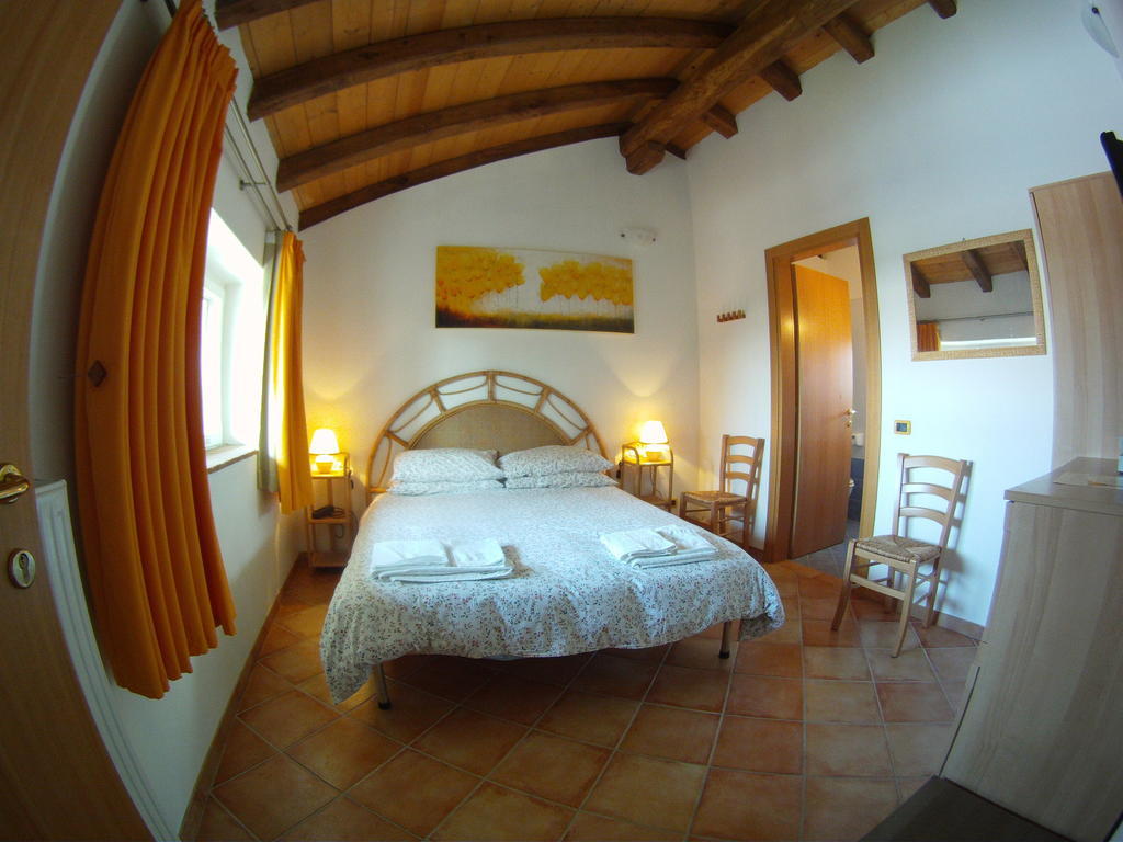 Al Campo Di Sotto Bed & Breakfast Buia Εξωτερικό φωτογραφία