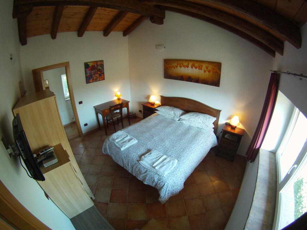 Al Campo Di Sotto Bed & Breakfast Buia Εξωτερικό φωτογραφία